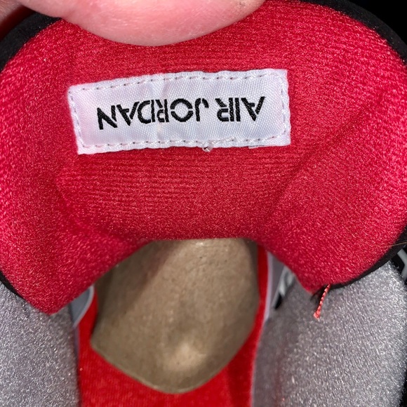 Jordan 4 bred 2019 - Picture 9 of 12